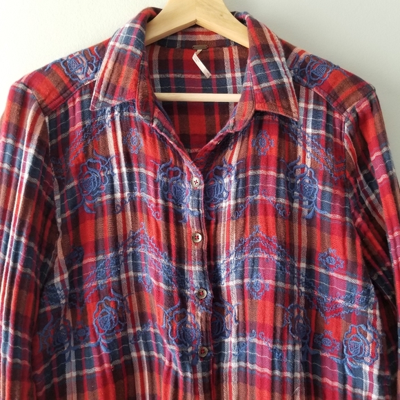 Free People Magical Plaid Embroidered Button Down Shirt Small - Picture 5 of 13